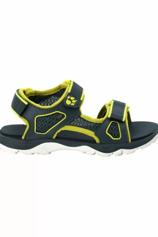 Shop Taraco Beach Sandal Sandalen
