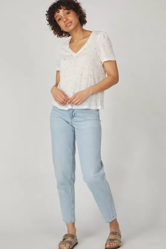 Store T-Shirt Izzy T-Shirts & Tops